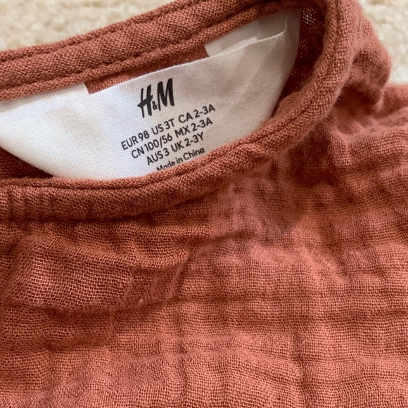 H&M Toddler Set - Picture 2 of 4